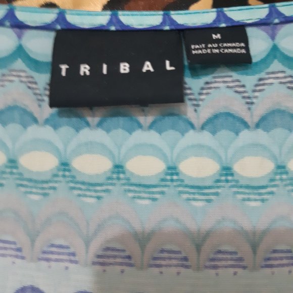 Casual dress with coordinating shrug - Picture 6 of 12